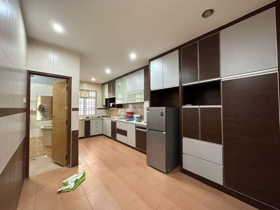 Muslim Suite Home @ Airport Bayan Lepas Penang Eksteriør bilde